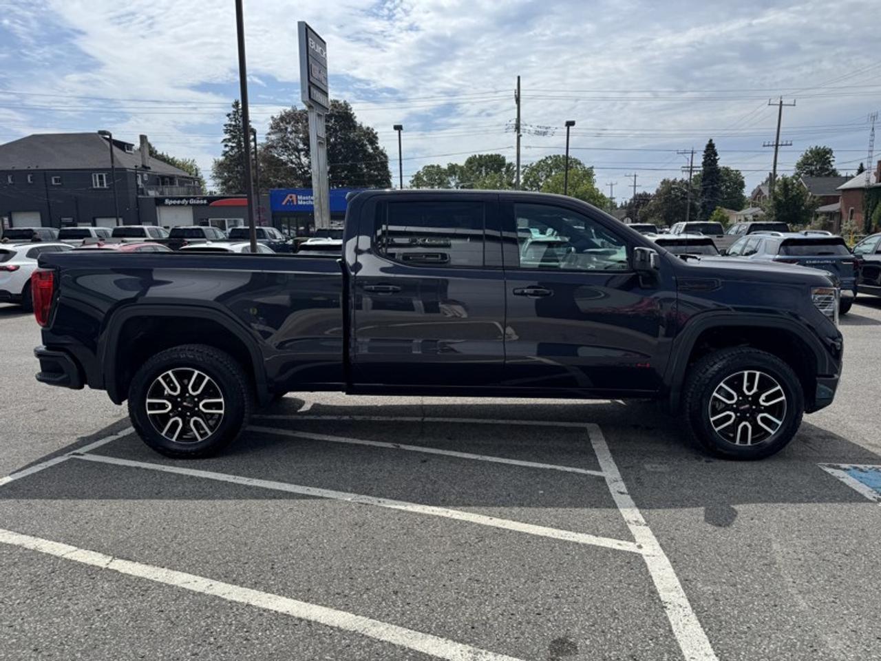 2026 GMC Sierra 1500 Crew Cab Standard Box 4-Wheel Drive AT4 Photo