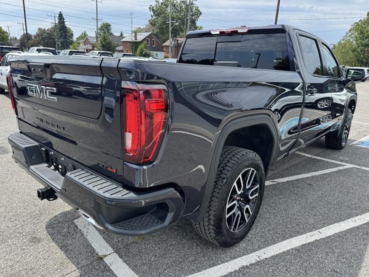 2026 GMC Sierra 1500 Crew Cab Standard Box 4-Wheel Drive AT4 Photo