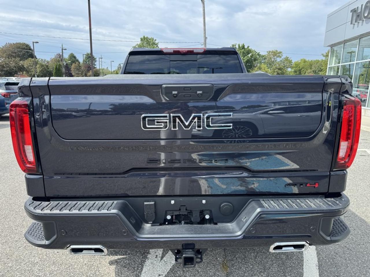 2026 GMC Sierra 1500 Crew Cab Standard Box 4-Wheel Drive AT4 Photo
