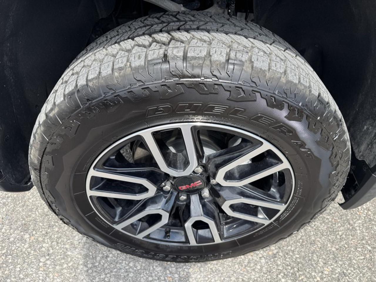 2026 GMC Sierra 1500 Crew Cab Standard Box 4-Wheel Drive AT4 Photo