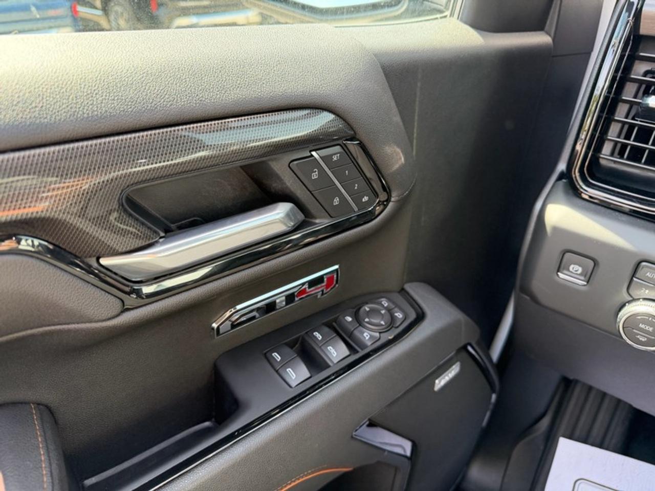 2026 GMC Sierra 1500 Crew Cab Short Box 4-Wheel Drive AT4 Photo