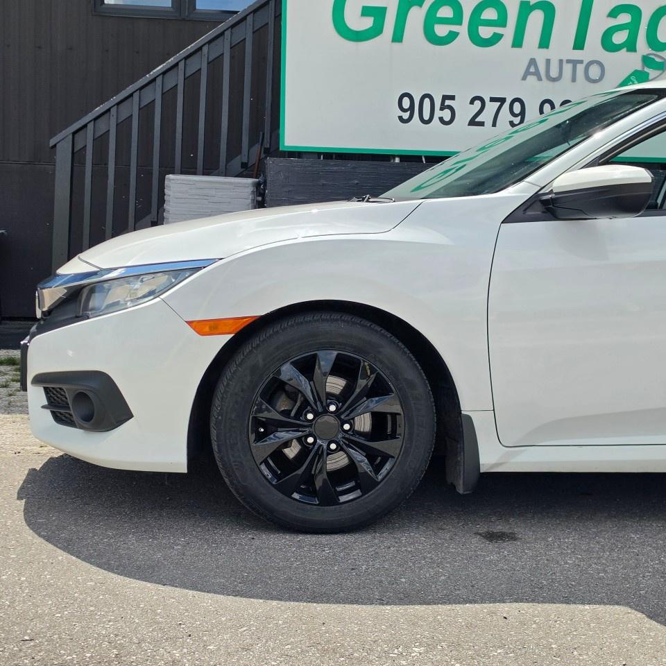2016 Honda Civic Sedan LX CVT Photo
