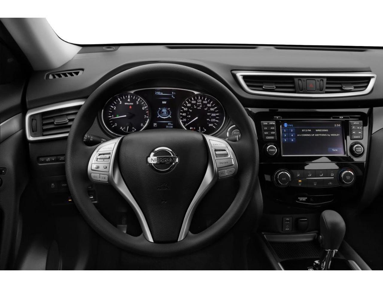 2014 Nissan Rogue SV 4dr Front-wheel Drive Photo3