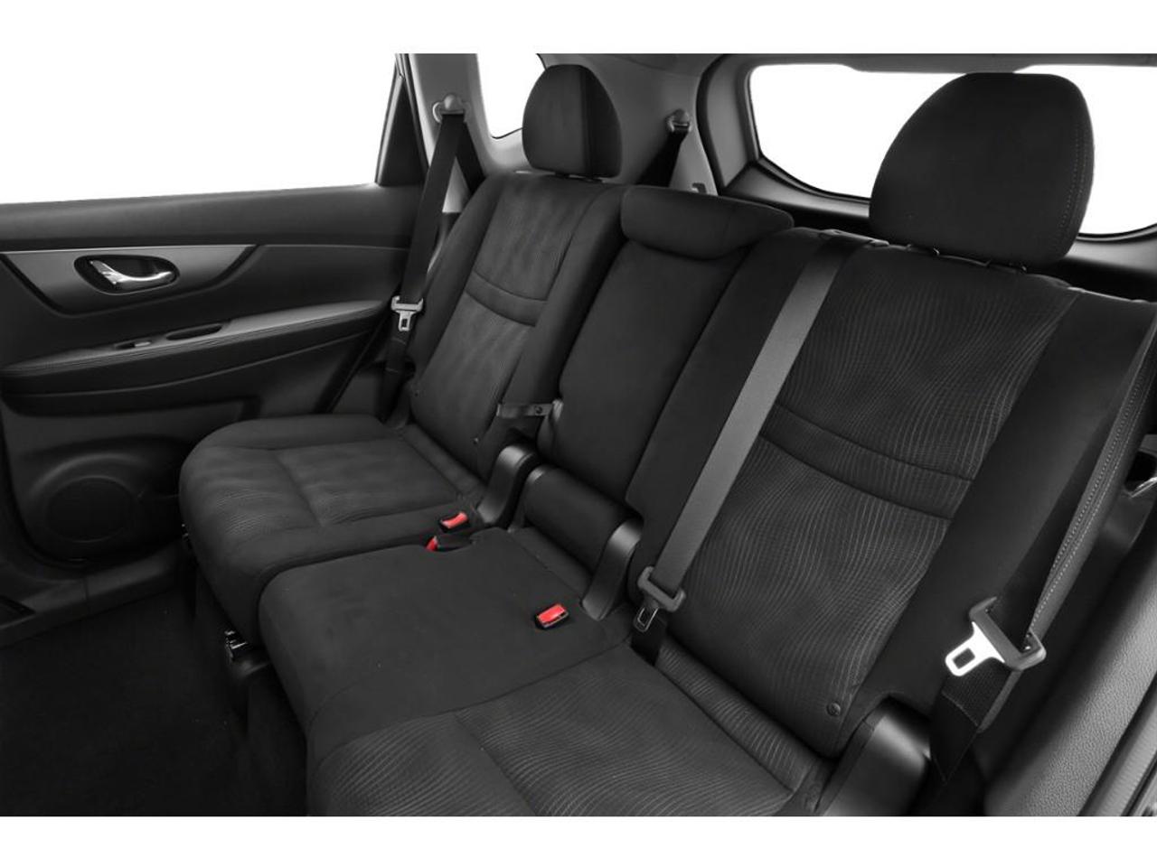 2014 Nissan Rogue SV 4dr Front-wheel Drive Photo