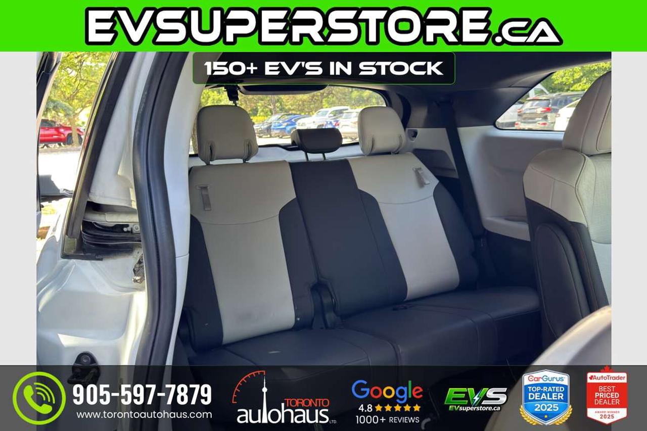 2022 Toyota Sienna XSE/FWD/HYBRID Photo