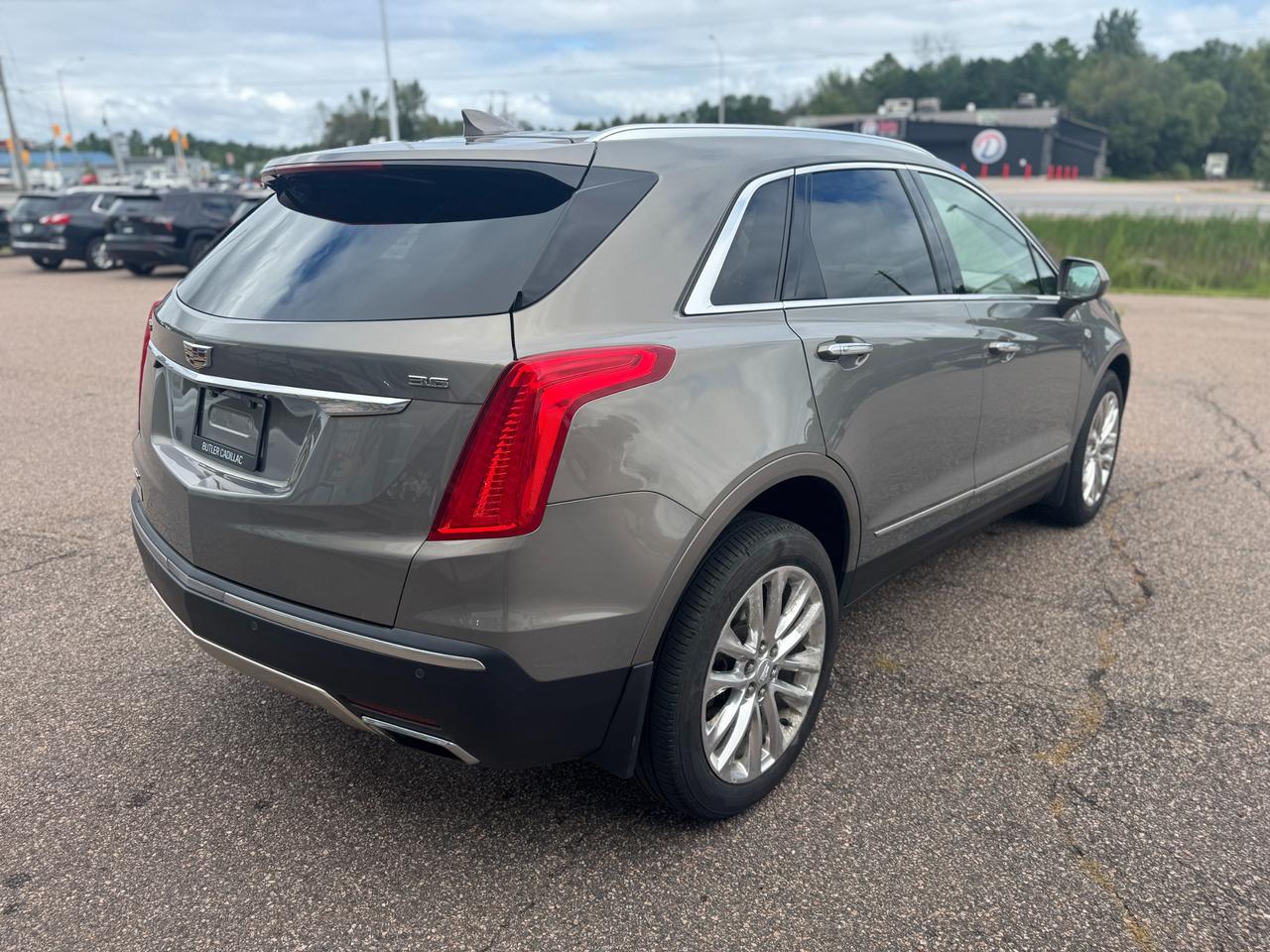 2018 Cadillac XT5 Platinum 4dr All-Wheel Drive Photo