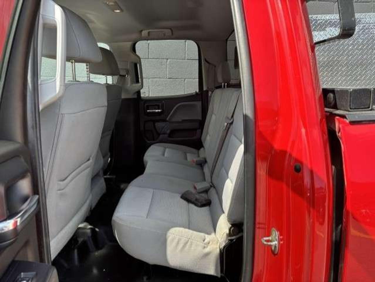 2016 Chevrolet Silverado 1500 4X4 V8 CAMERA-TOW PKG-STORAGE BOXES-NEW TIRES Photo