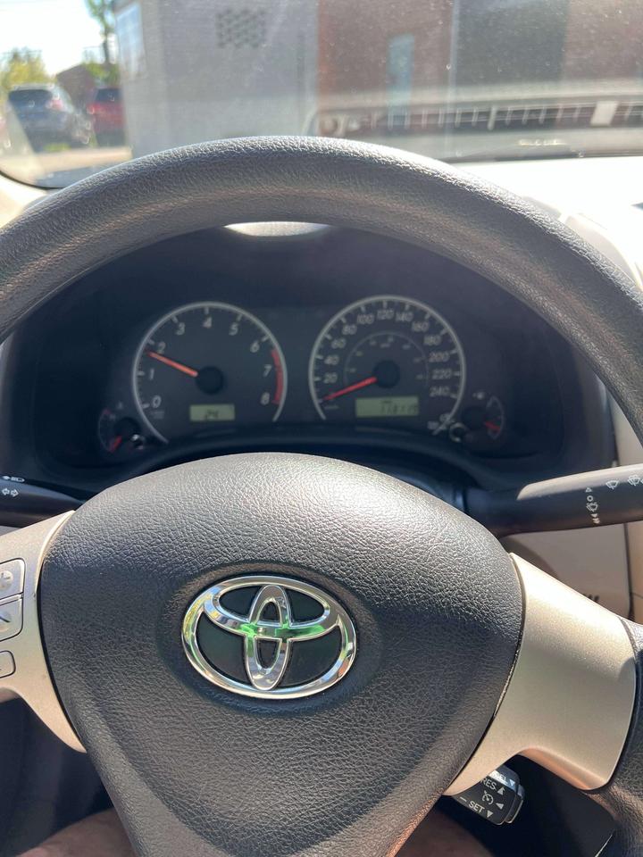 2012 Toyota Corolla CE Photo