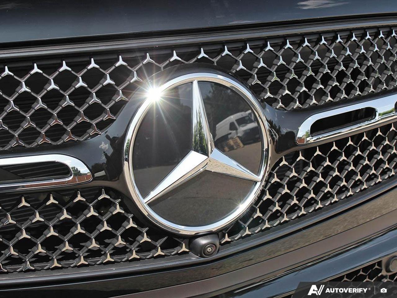 2027 Mercedes-Benz GLC 300 Base GLC 300 4dr All-Wheel Drive 4MATIC Photo