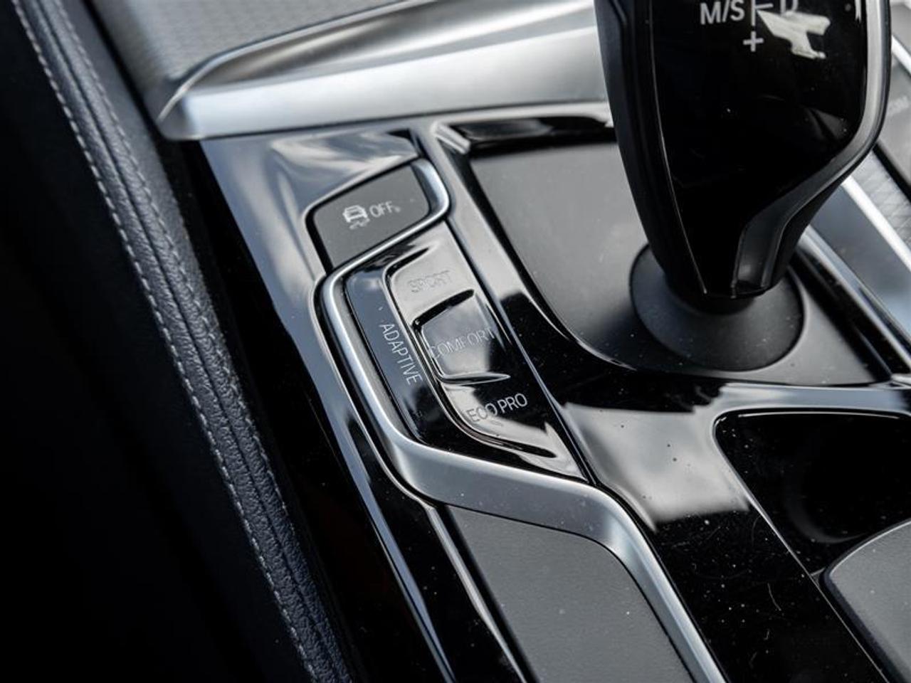 2018 BMW M550 i xDrive 4dr All-Wheel Drive Sedan Photo