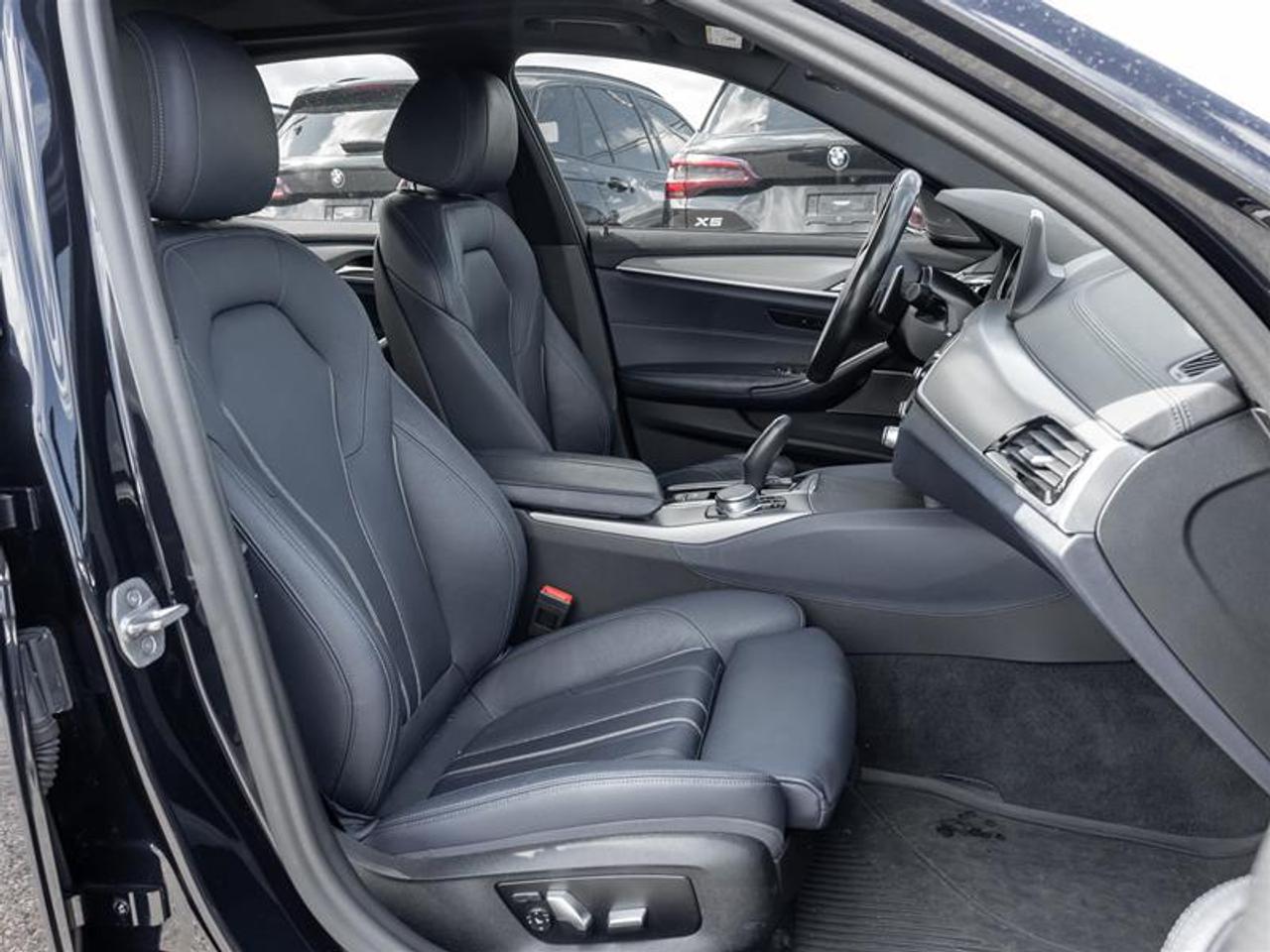 2018 BMW M550 i xDrive 4dr All-Wheel Drive Sedan Photo