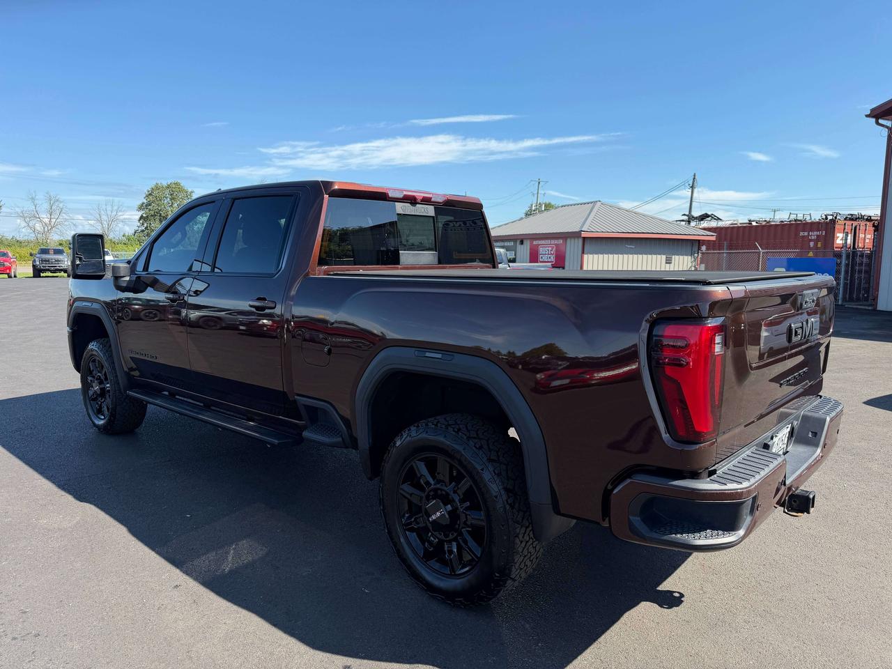 2024 GMC Sierra 3500HD SLT Photo