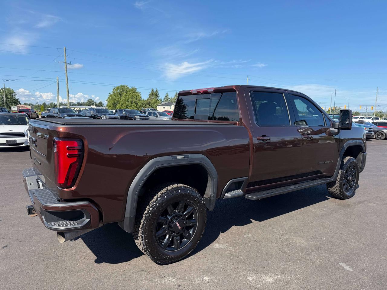 2024 GMC Sierra 3500HD SLT Photo
