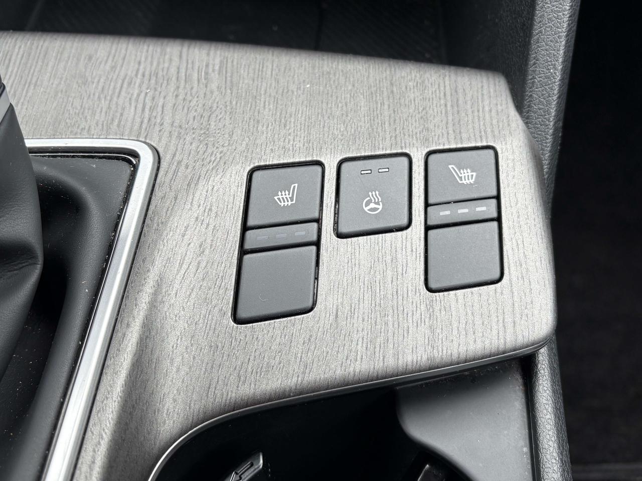 2026 Kia Sportage X-Line AWD   Leather   Heated Seats/Steering Wheel Photo