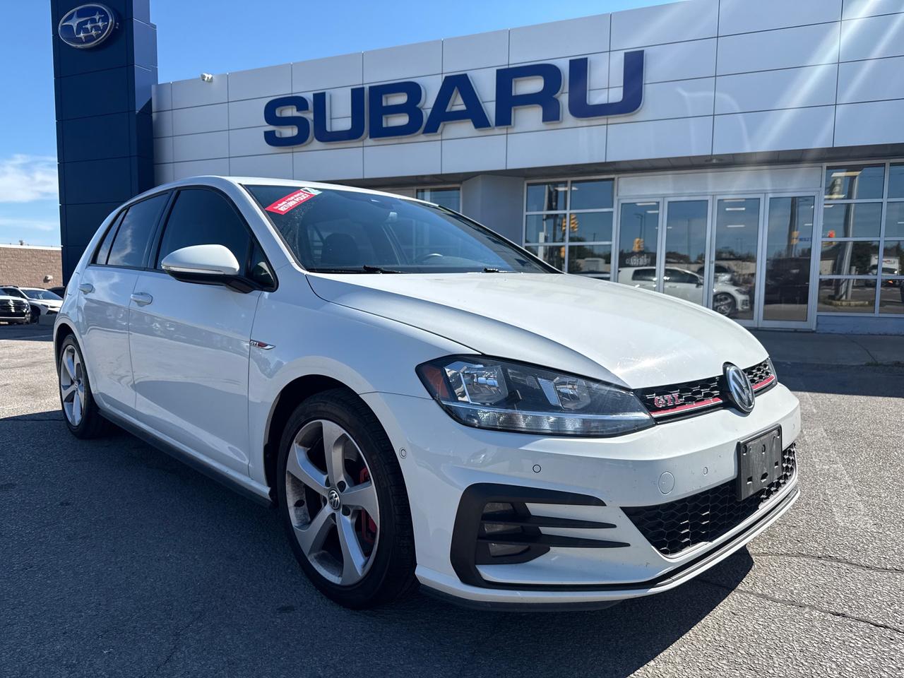 2020 Volkswagen Golf GTI Base (M6) 4dr Hatchback Photo