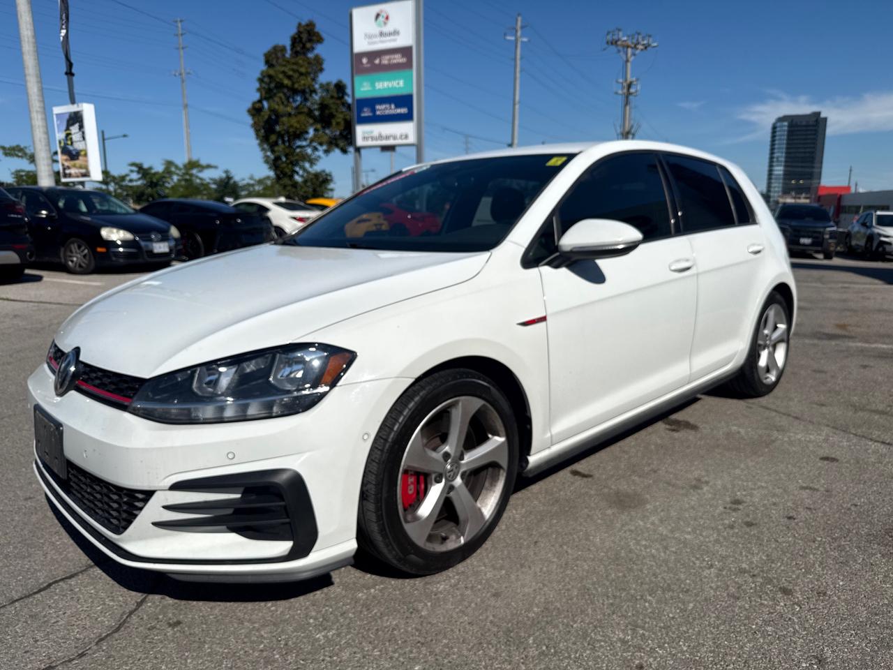 2020 Volkswagen Golf GTI Base (M6) 4dr Hatchback Photo