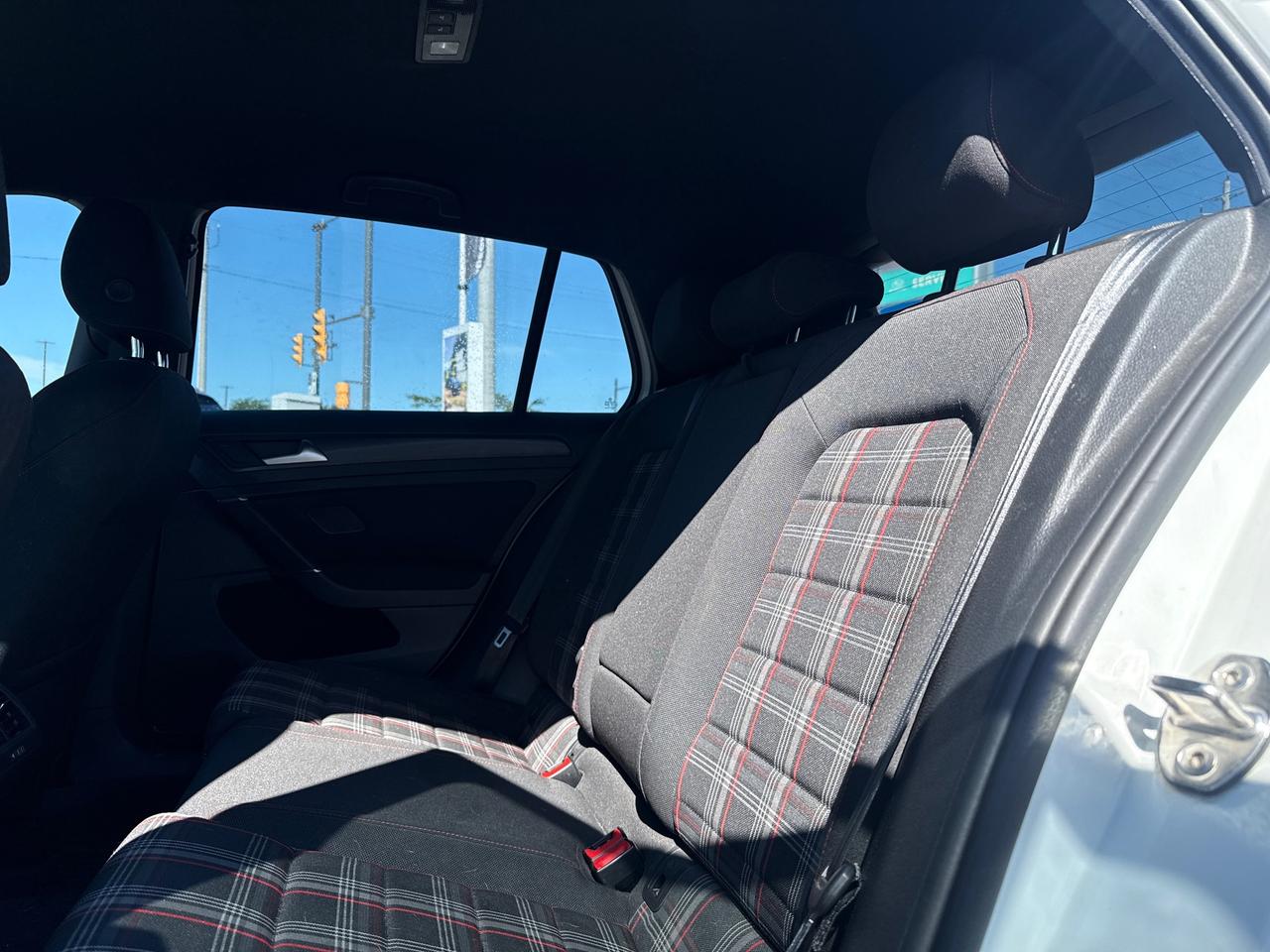 2020 Volkswagen Golf GTI Base (M6) 4dr Hatchback Photo