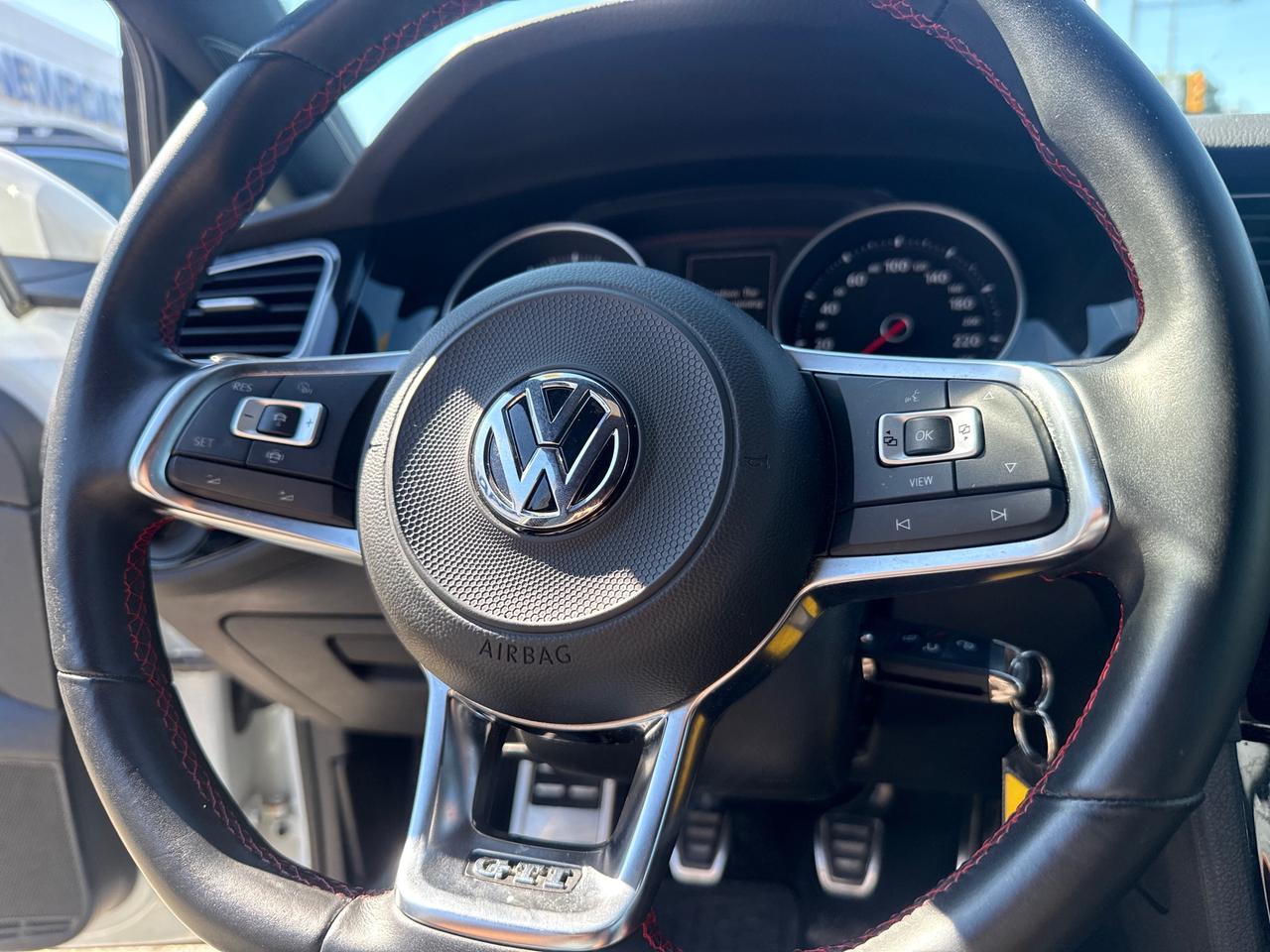 2020 Volkswagen Golf GTI Base (M6) 4dr Hatchback Photo
