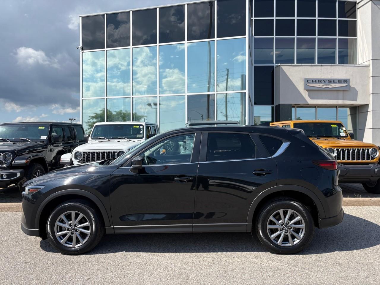 2024 Mazda CX-5 GS w/o CD 4dr i-ACTIV All-Wheel Drive Sport Utility Photo1