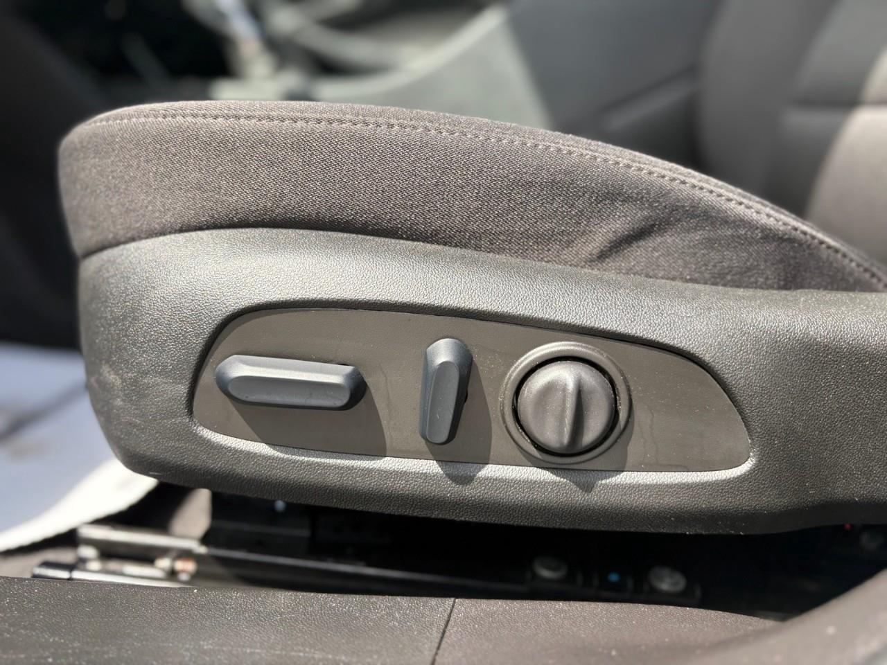 2024 Chevrolet Malibu 1LT 4dr Sedan Photo4