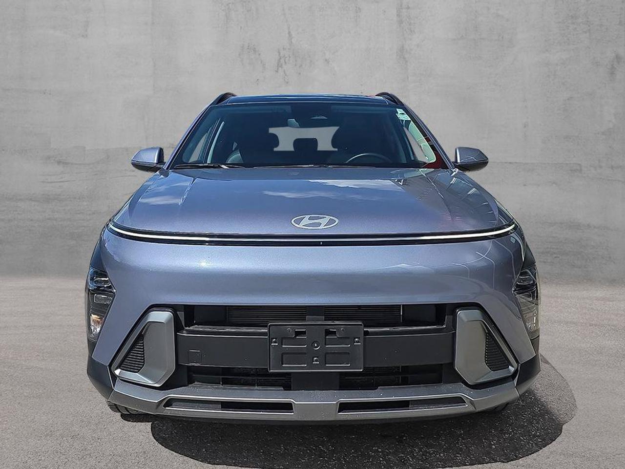2025 Hyundai KONA Preferred AWD | Sunroof | Apple Car Play | Heated Seats | Photo