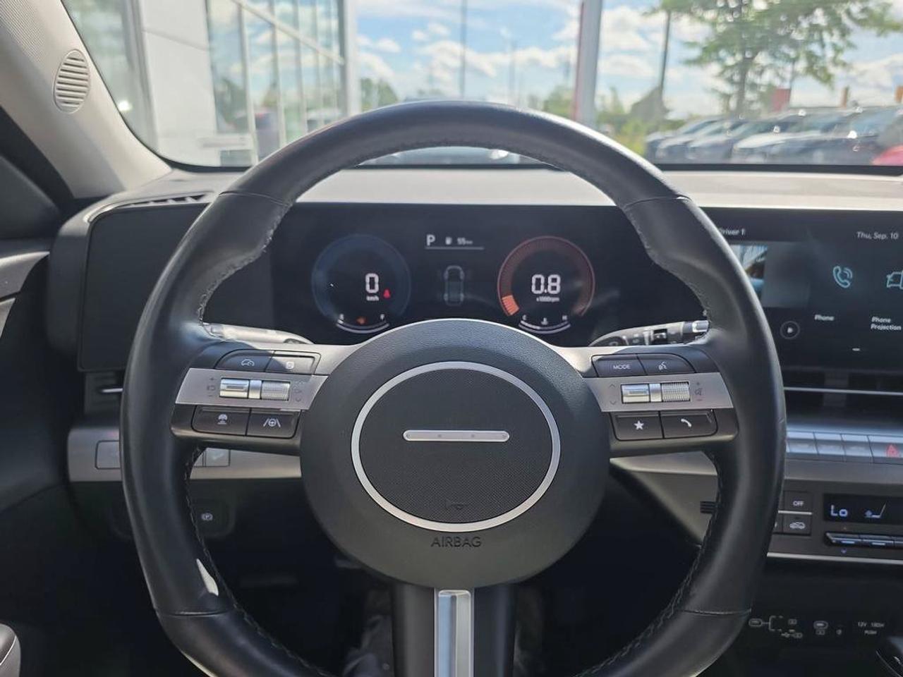 2025 Hyundai KONA Preferred AWD | Sunroof | Apple Car Play | Heated Seats | Photo