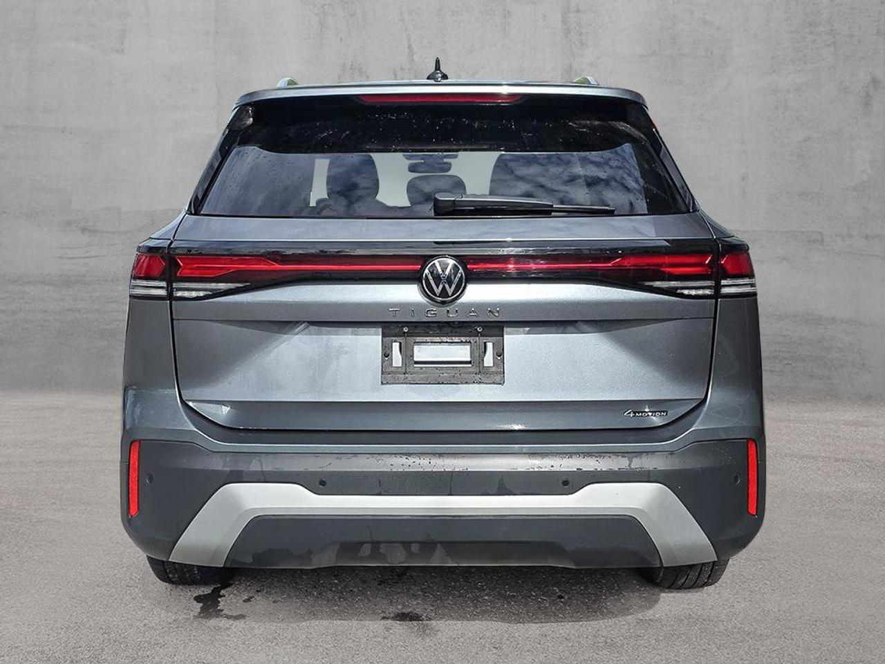 2026 Volkswagen Tiguan Comfortline 4MOTION | Apple Car Play | Heated Seats | Photo