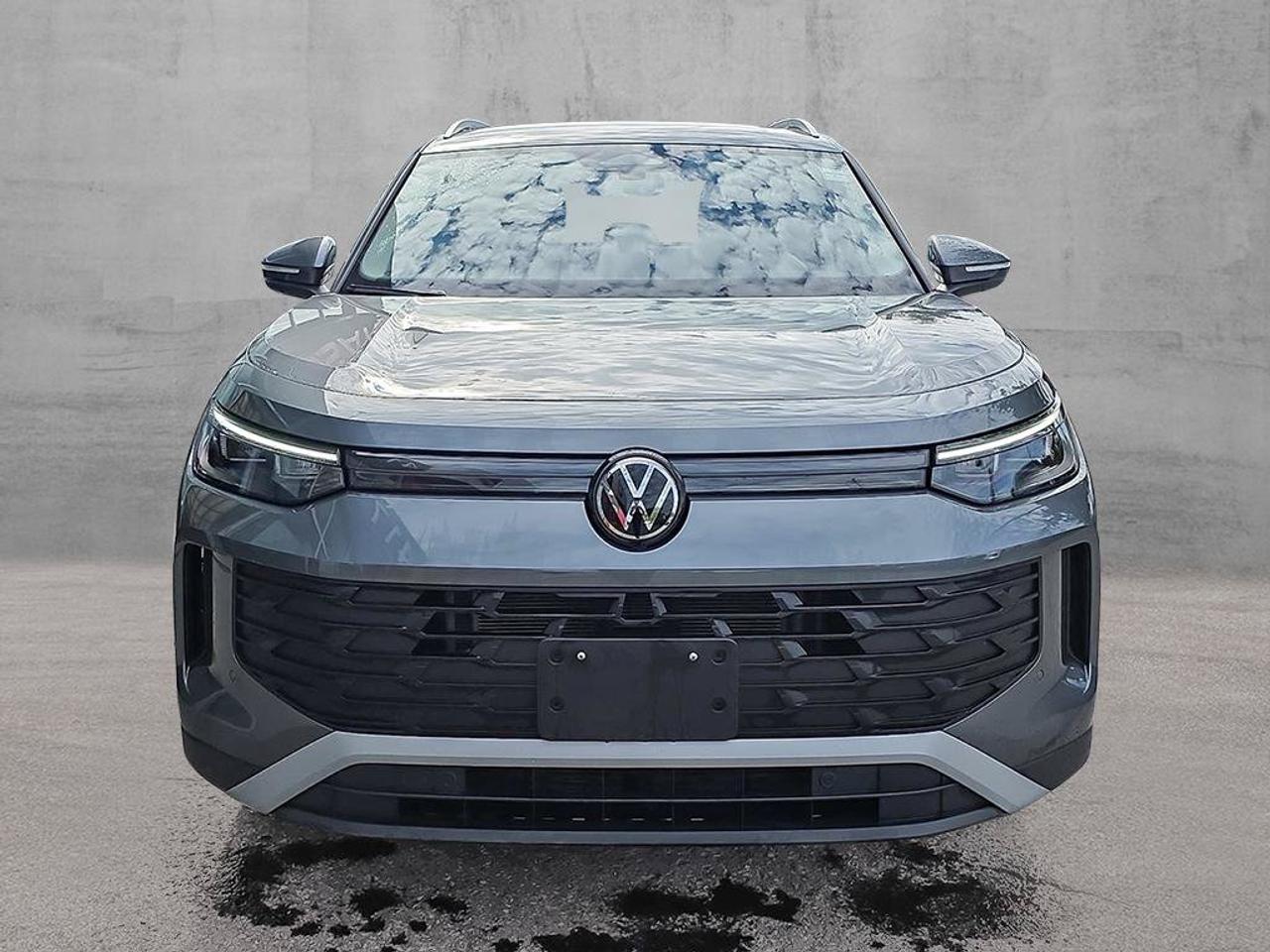 2026 Volkswagen Tiguan Comfortline 4MOTION | Apple Car Play | Heated Seats | Photo