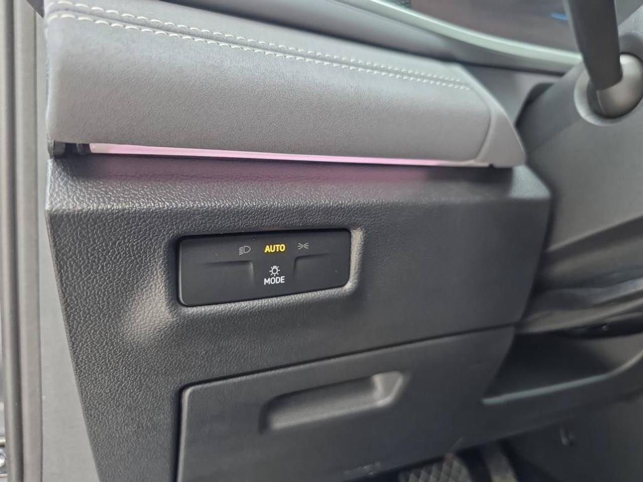 2026 Volkswagen Tiguan Comfortline 4MOTION | Apple Car Play | Heated Seats | Photo