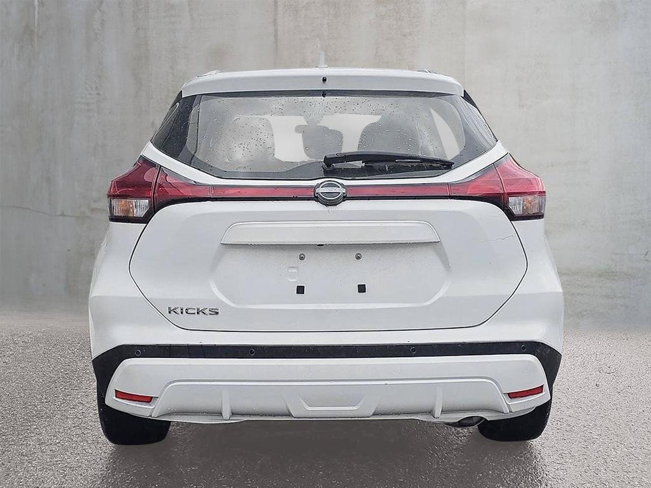 2025 Nissan Kicks Play SV | Android Auto | Apple Car Play | Heated Seats | Photo2