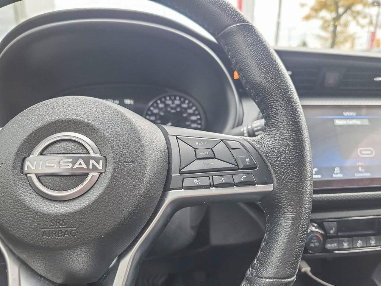 2025 Nissan Kicks Play SV | Android Auto | Apple Car Play | Heated Seats | Photo