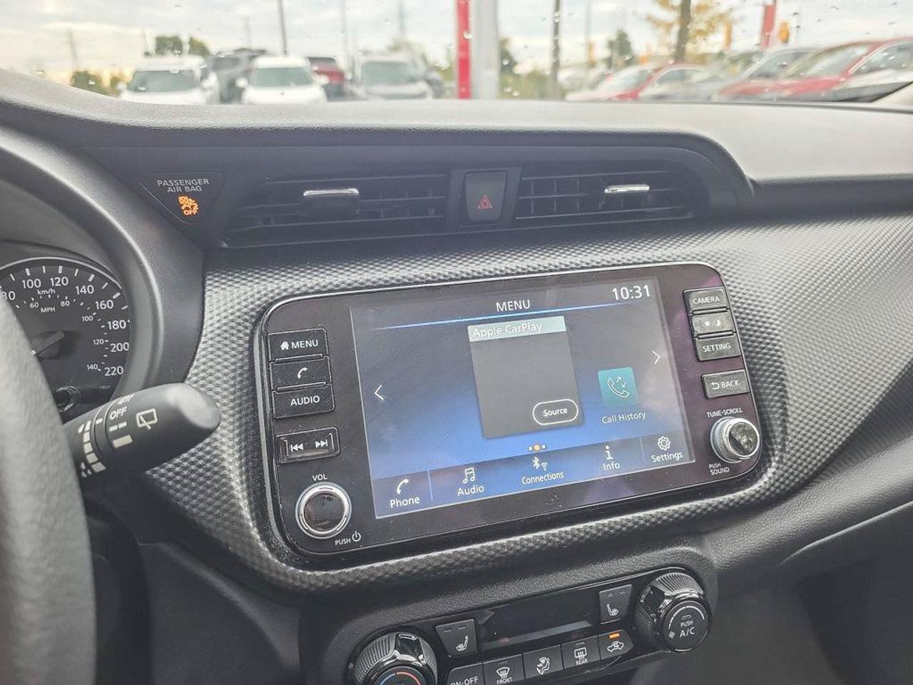 2025 Nissan Kicks Play SV | Android Auto | Apple Car Play | Heated Seats | Photo