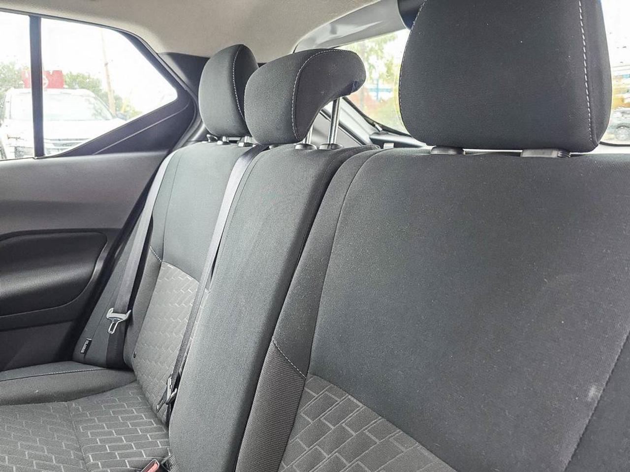 2025 Nissan Kicks Play SV | Android Auto | Apple Car Play | Heated Seats | Photo
