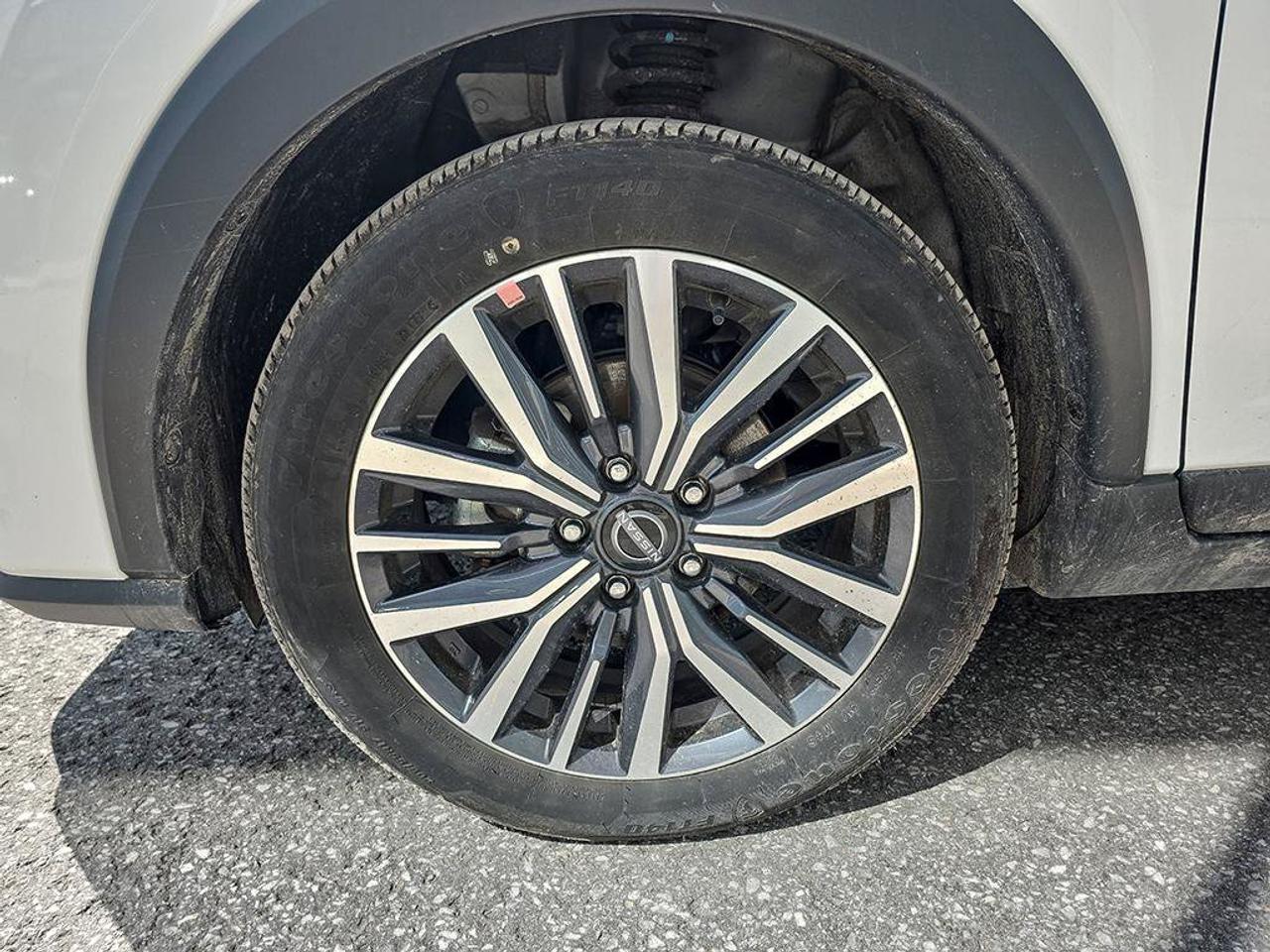 2025 Nissan Kicks Play SV | Apple Car Play | Android Auto | Heated Seats | Photo