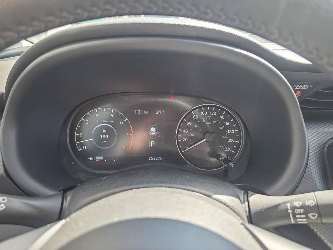 2025 Nissan Kicks Play SV | Apple Car Play | Android Auto | Heated Seats | Photo