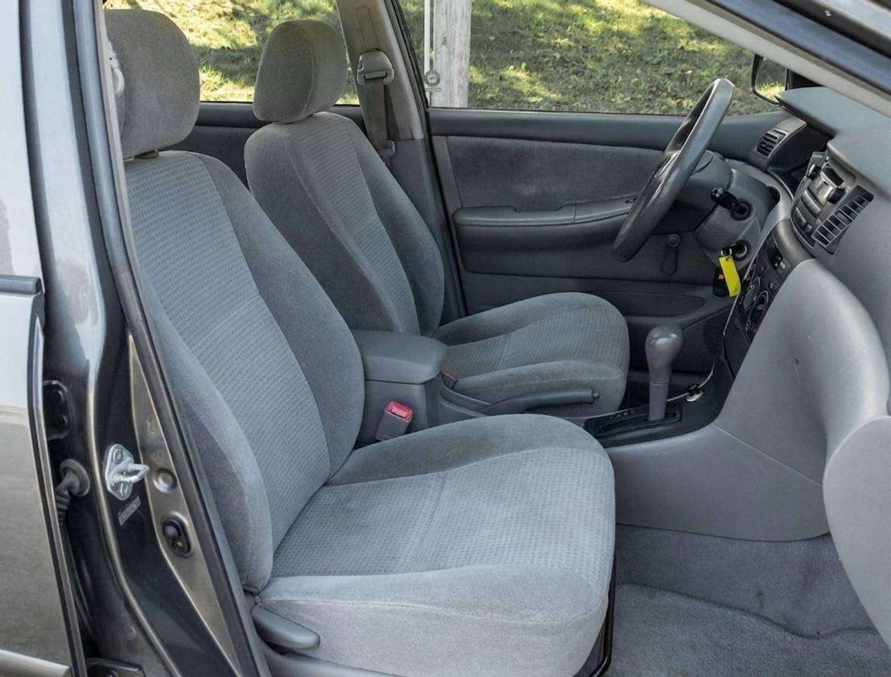 2006 Toyota Corolla CE  AS IS  AS TRADED Photo