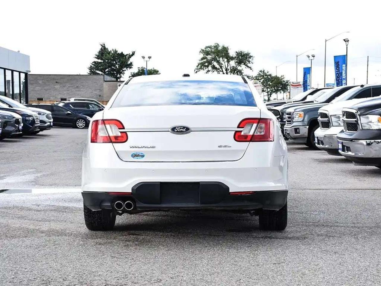 2011 Ford Taurus SEL ~Heated + Power Seats ~Bluetooth ~Alloys ~A/C Photo
