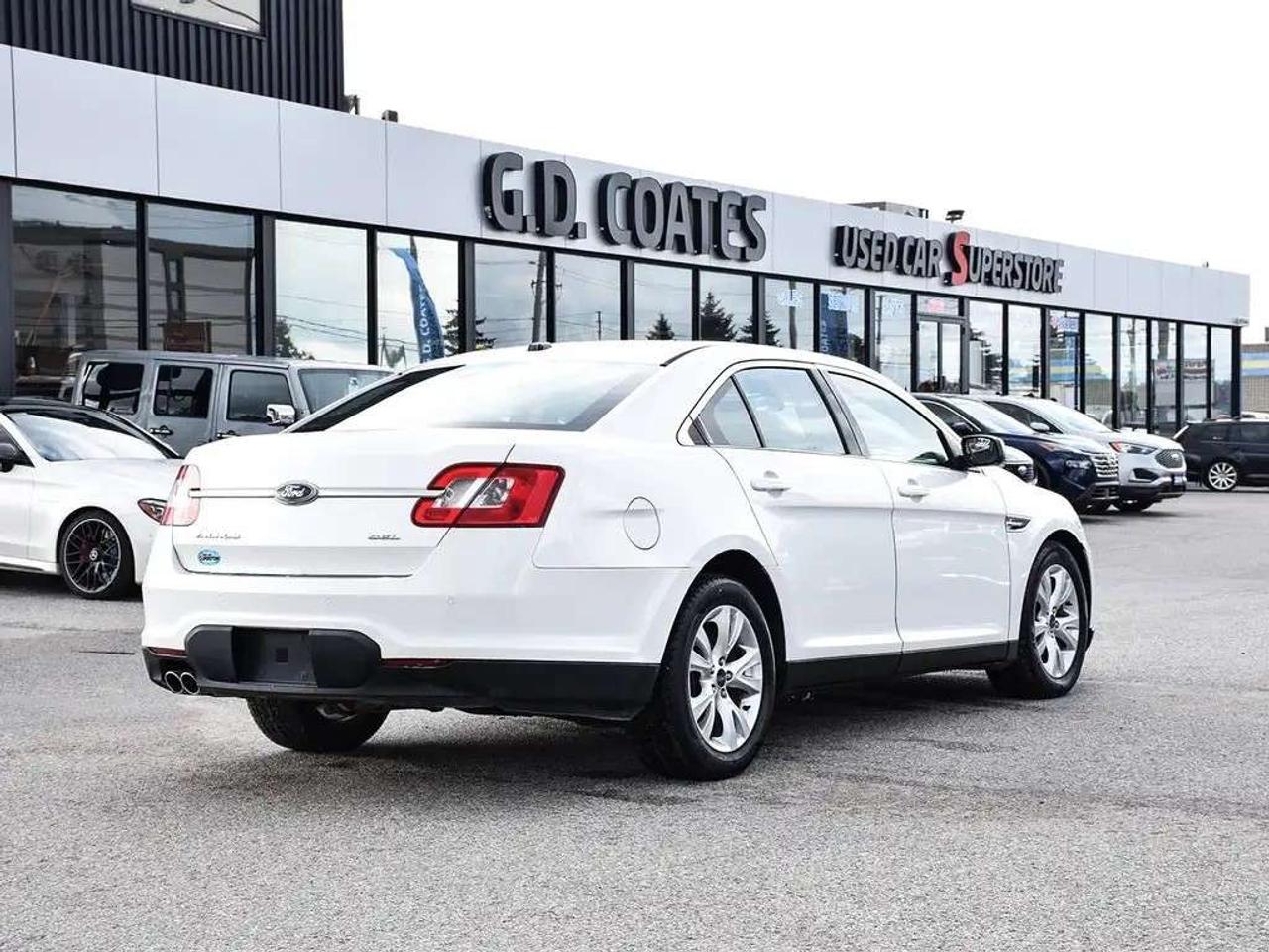 2011 Ford Taurus SEL ~Heated + Power Seats ~Bluetooth ~Alloys ~A/C Photo