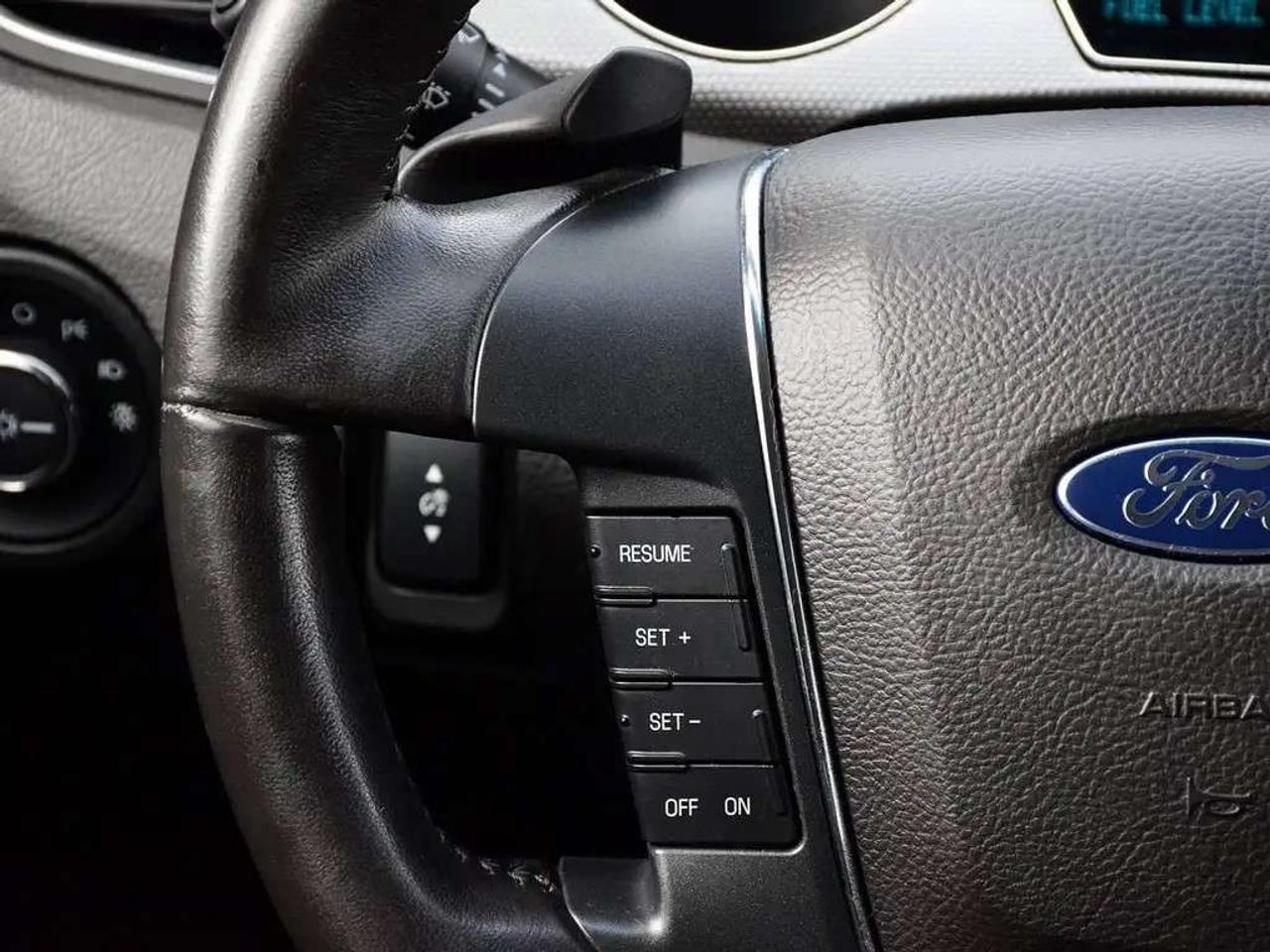 2011 Ford Taurus SEL ~Heated + Power Seats ~Bluetooth ~Alloys ~A/C Photo