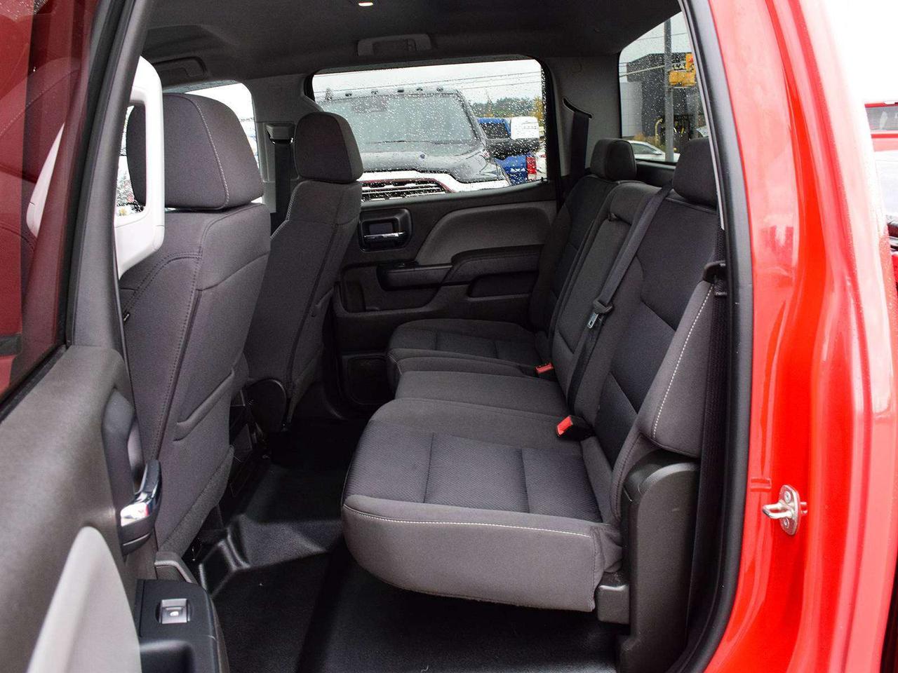 2018 GMC Sierra 1500 Crew Cab 4x4 ~Power Seat ~Carplay ~Tonneau ~Camera Photo