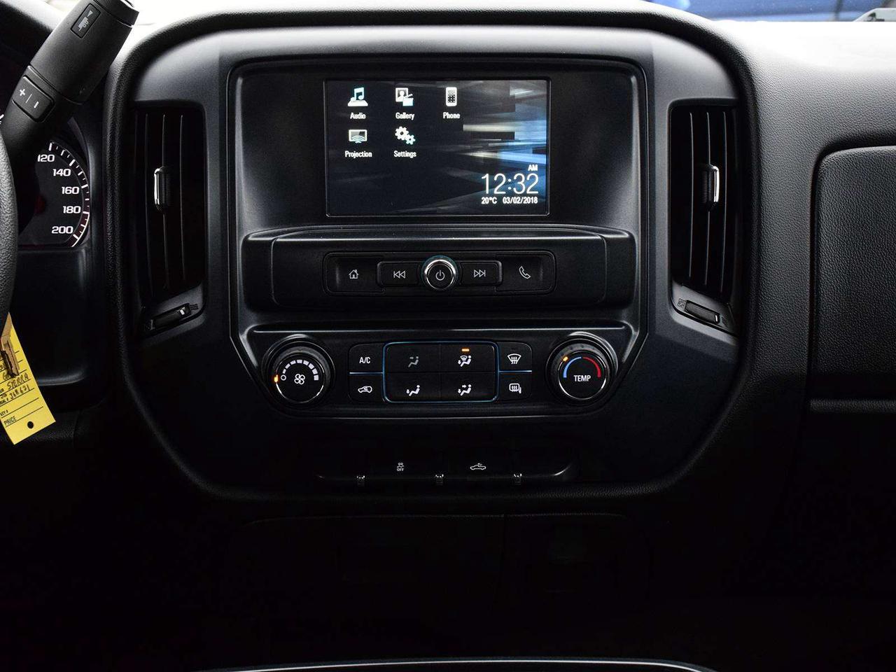 2018 GMC Sierra 1500 Crew Cab 4x4 ~Power Seat ~Carplay ~Tonneau ~Camera Photo