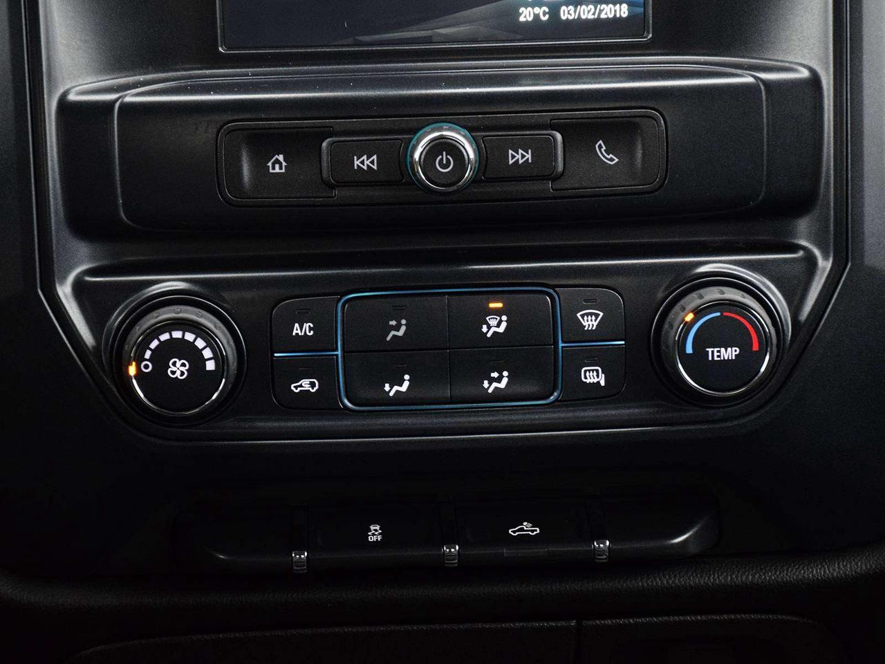 2018 GMC Sierra 1500 Crew Cab 4x4 ~Power Seat ~Carplay ~Tonneau ~Camera Photo