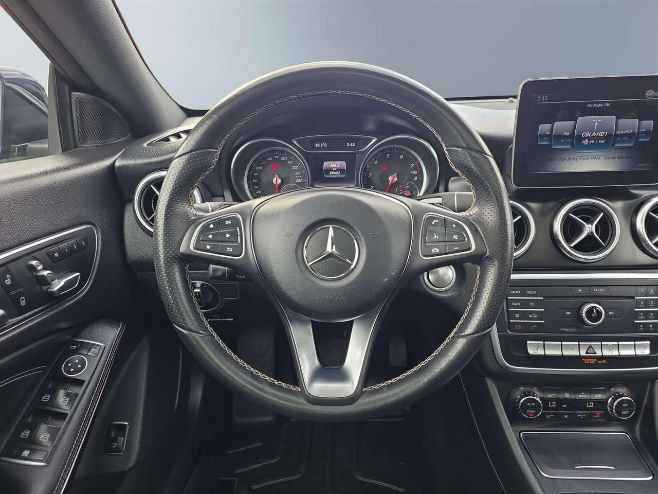 2018 Mercedes-Benz CLA CLA 250 4MATIC Coupe * NO ACCIDENTS / ROOF / LED LIGHTS / NAVI / Photo