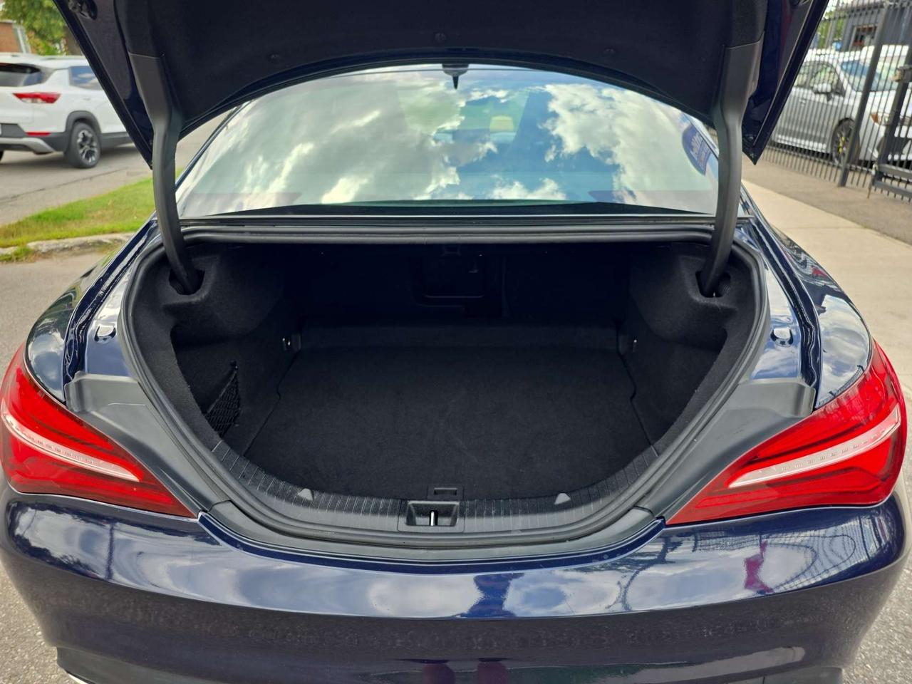 2018 Mercedes-Benz CLA CLA 250 4MATIC Coupe * NO ACCIDENTS / ROOF / LED LIGHTS / NAVI / Photo