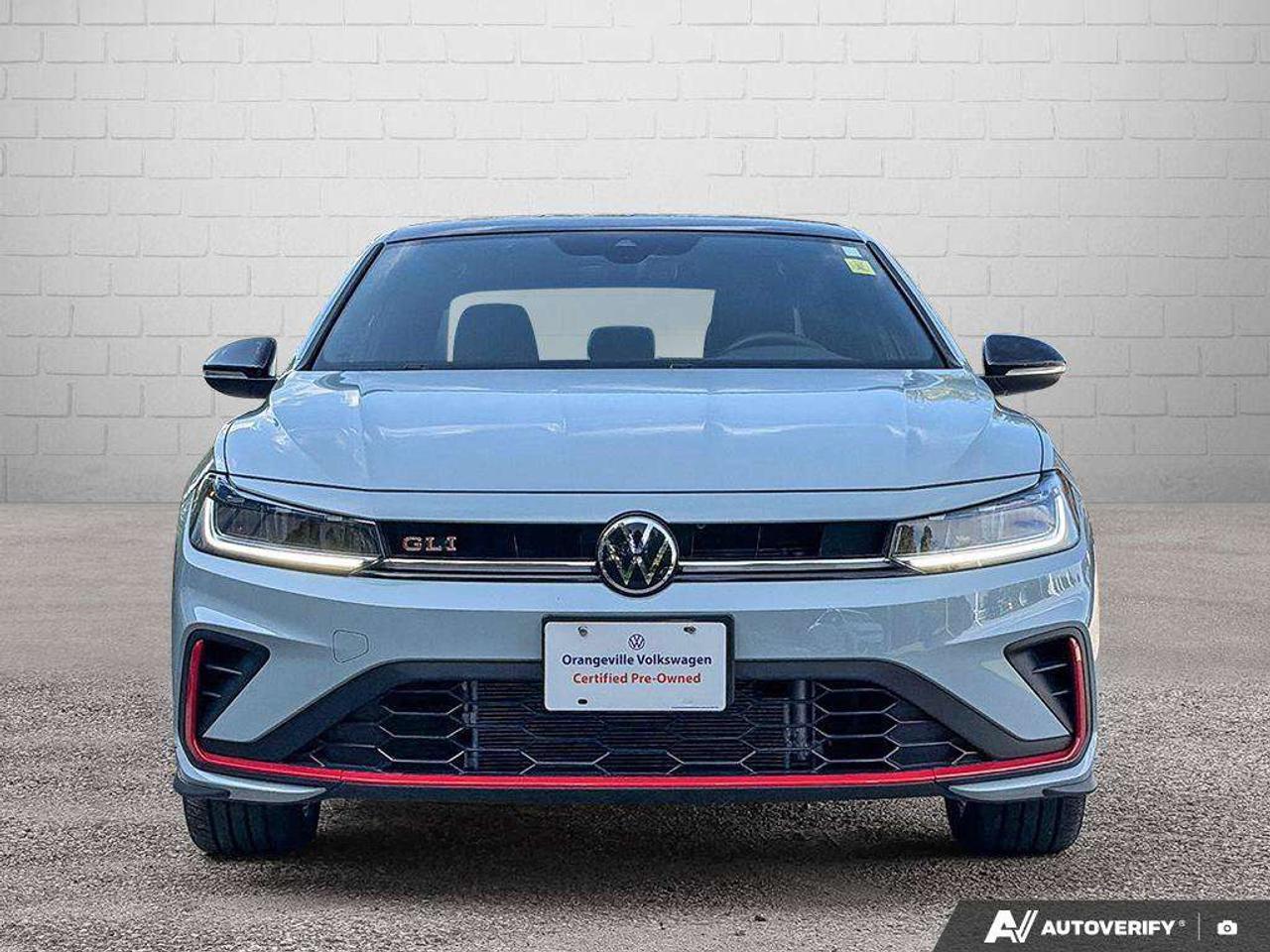 2025 Volkswagen Jetta Autobahn Auto Photo1