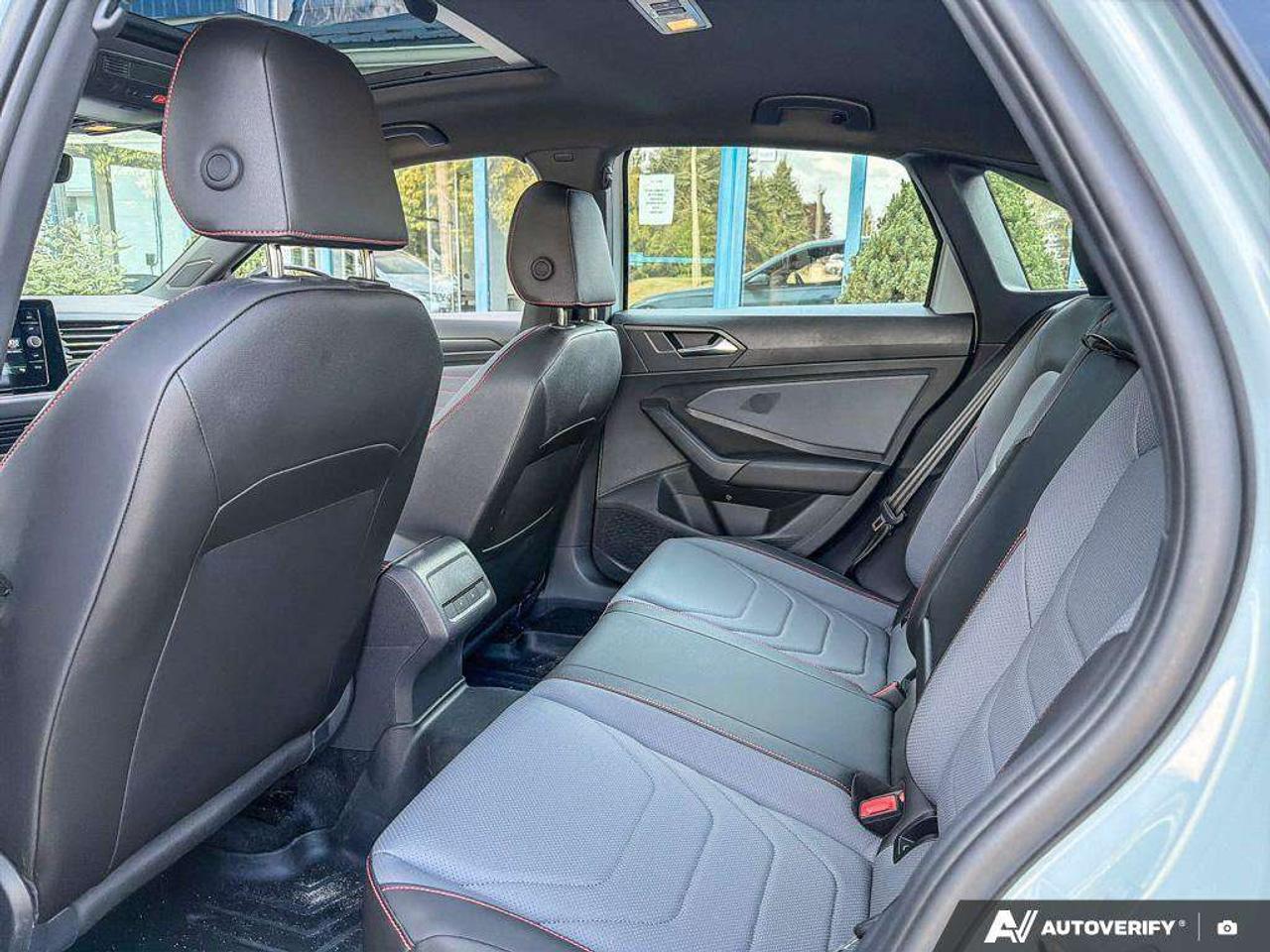 2025 Volkswagen Jetta Autobahn Auto Photo
