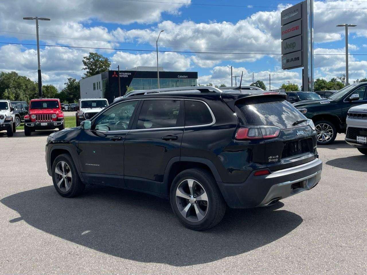 2019 Jeep Cherokee SUNROOF   LEATHER   ALPINE AUDIO Photo