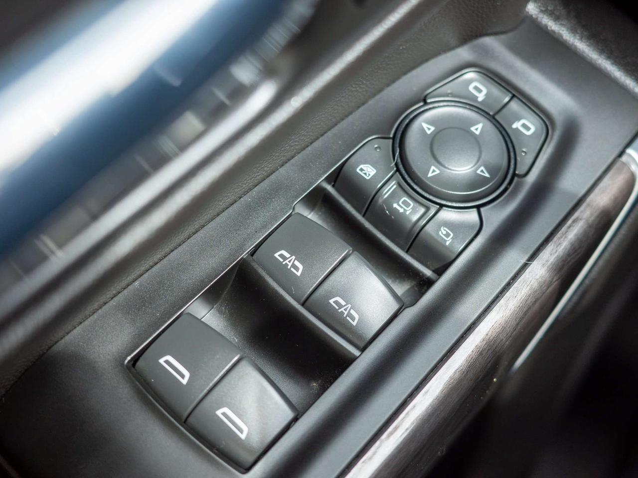 2022 Chevrolet Silverado 2500 LTZ - All-Terrain Tires   Seat Memory Photo