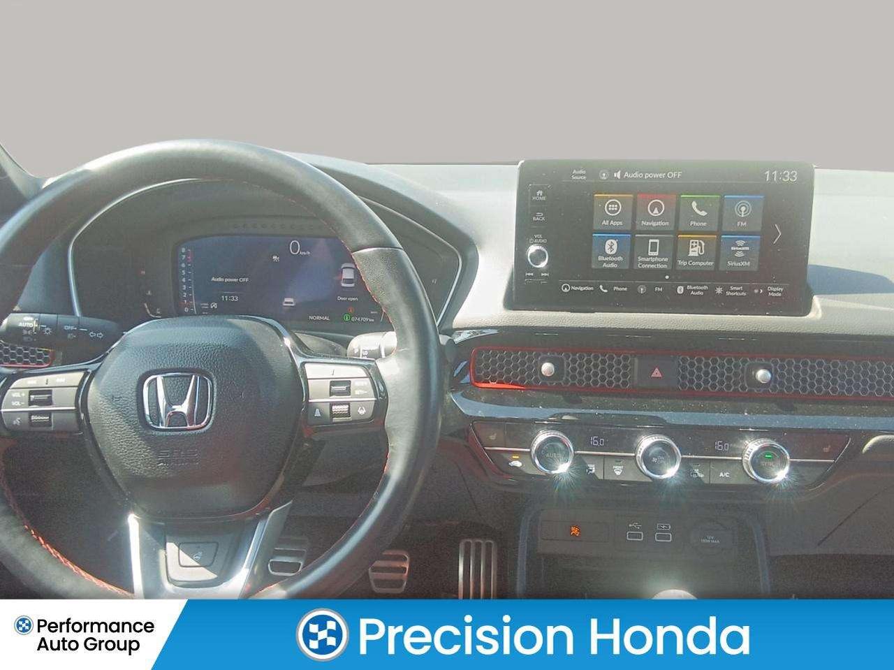 2024 Honda Civic Manaul Navigating CarPlay Sunroof Photo