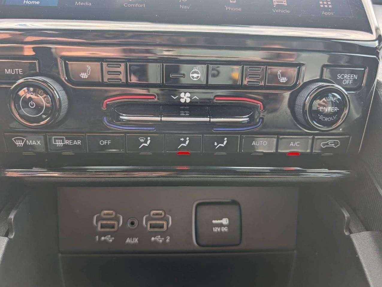 2024 Jeep Grand Cherokee Limited NO ACCIDENTS Photo